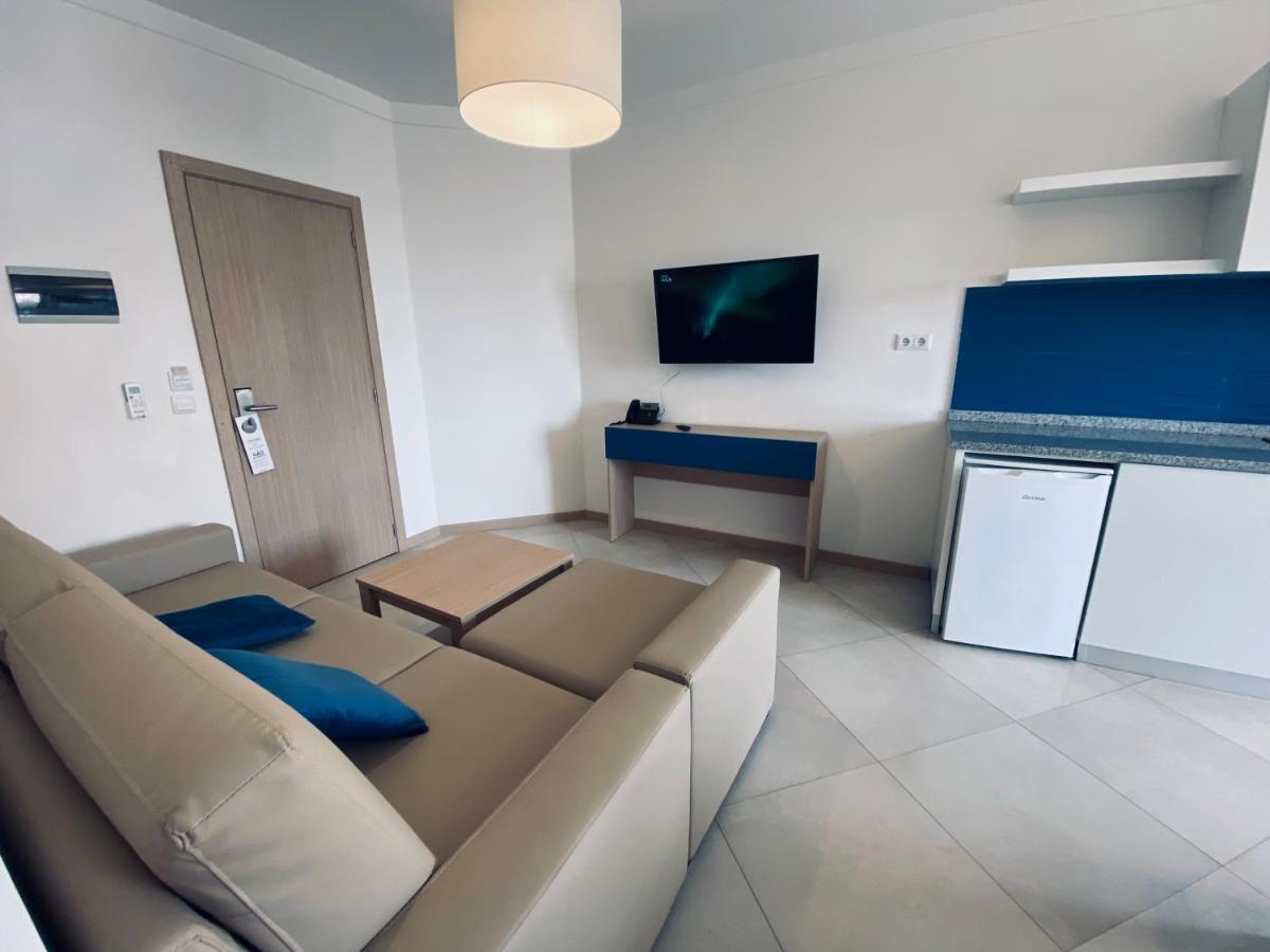 Aparthotel Nhaterra Santa Maria Εξωτερικό φωτογραφία